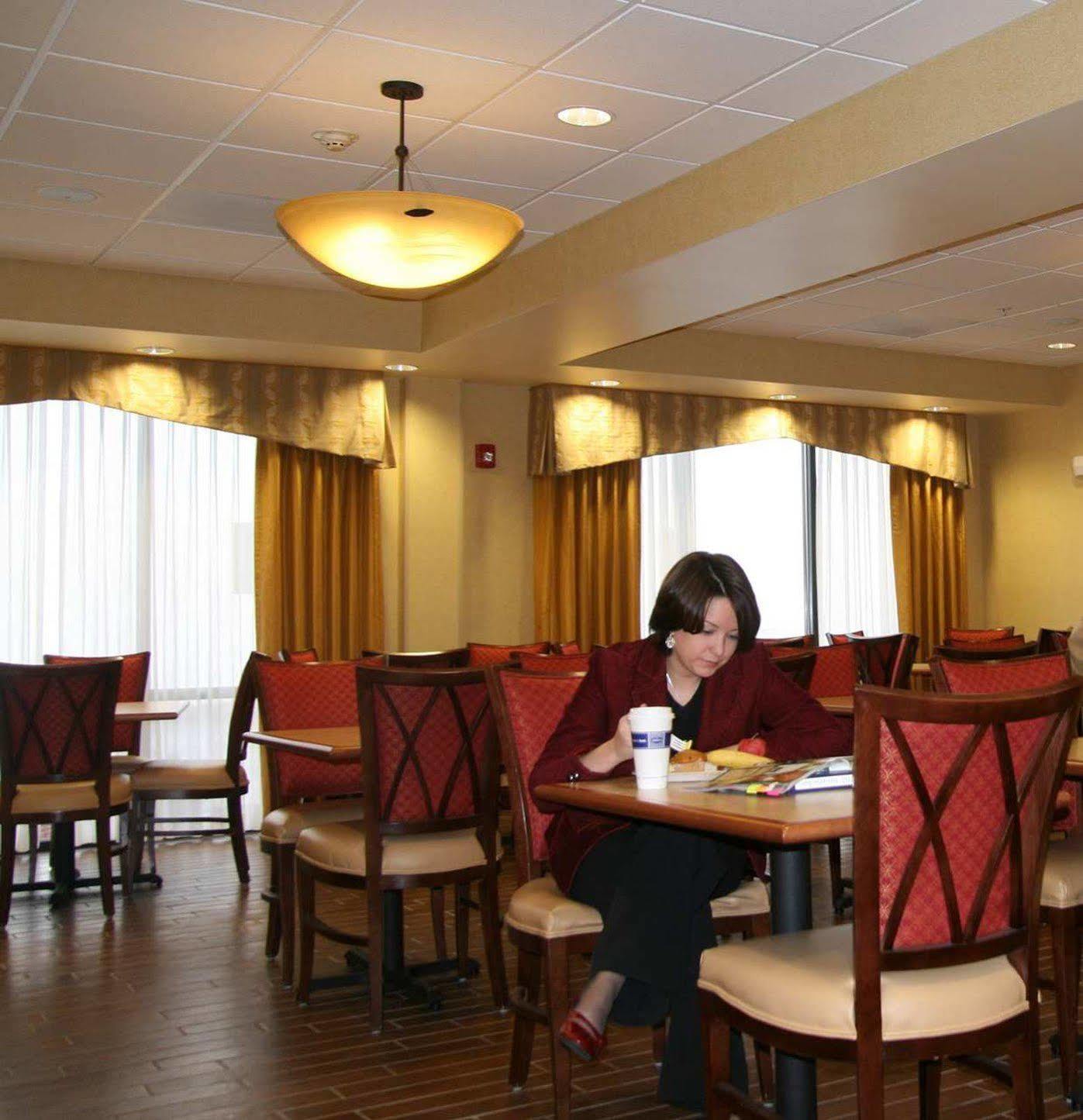 Hampton Inn Elkins Restaurace fotografie